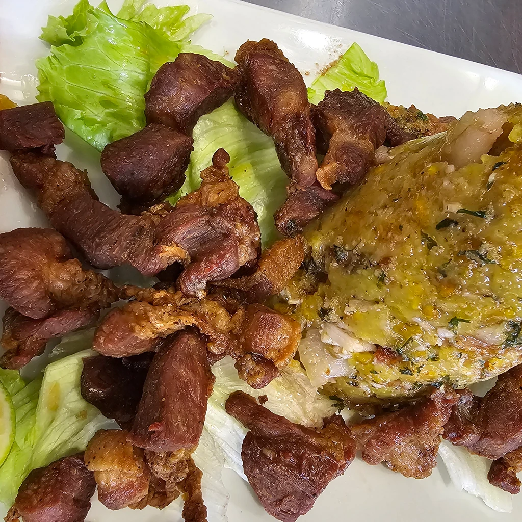 Carne Frita / Fried Steak Mofongo